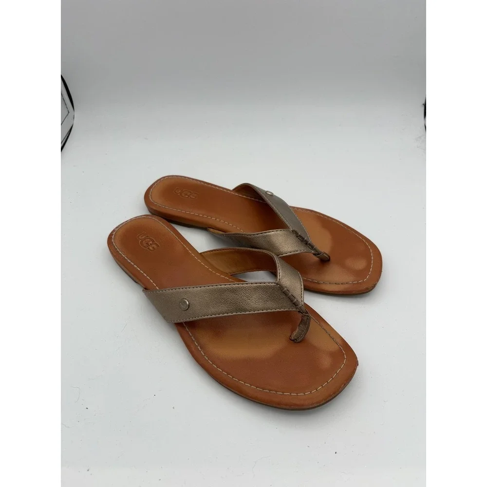 UGG Shoes Womens Size 8 Gold Leather Thong Sandals Flat Comfort 1109656